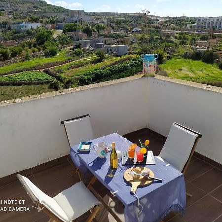Ferienwohnung Mellieha Beach Exterior foto