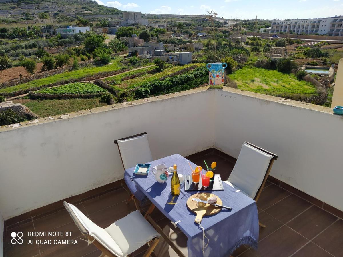 Ferienwohnung Mellieha Beach Exterior foto